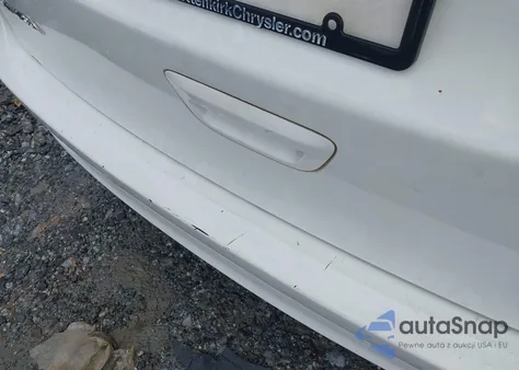 2018 Chrysler Pacifica L z USA, uszkodzony, nr VIN 2C4RC1AG9JR125442